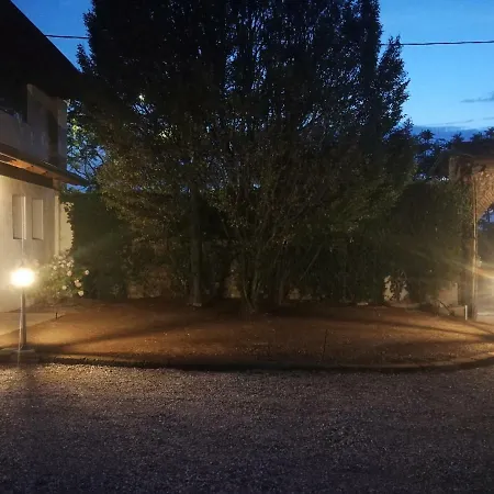 Cascina Raperonzolo Apartmán Lonato